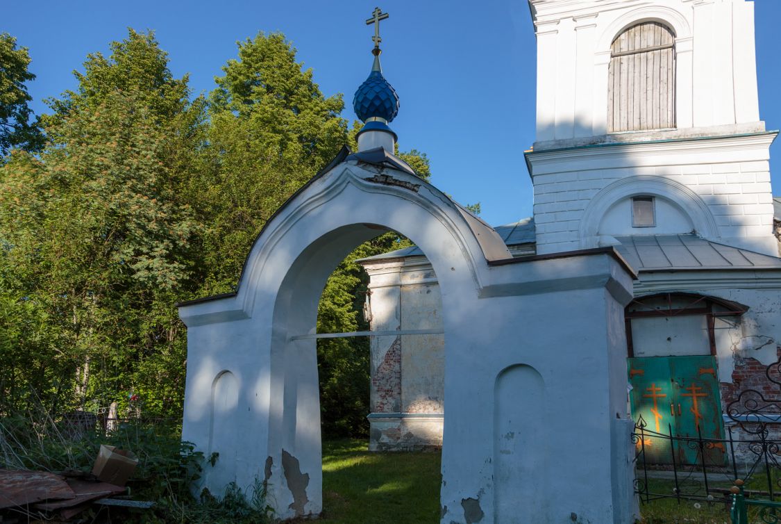 Церковь Усекновения главы Иоанна Предтечи, Бабурино (Даниловский район, Ярославская область). фасады