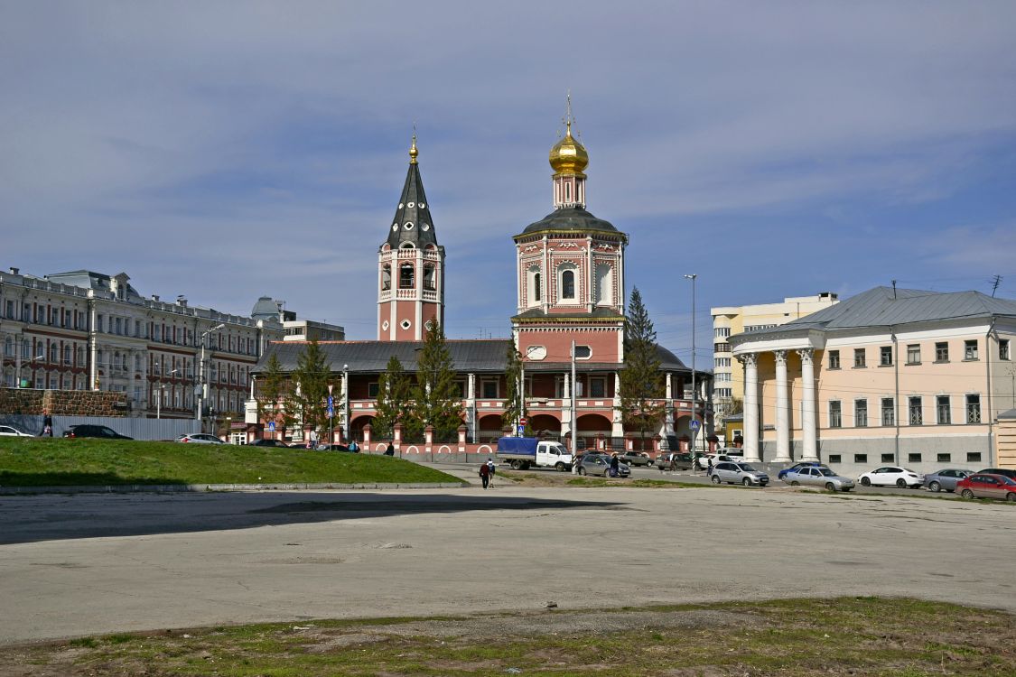 Кафедральный собор Троицы Живоначальной, Саратов (Саратов, город, Саратовская область). общий вид в ландшафте