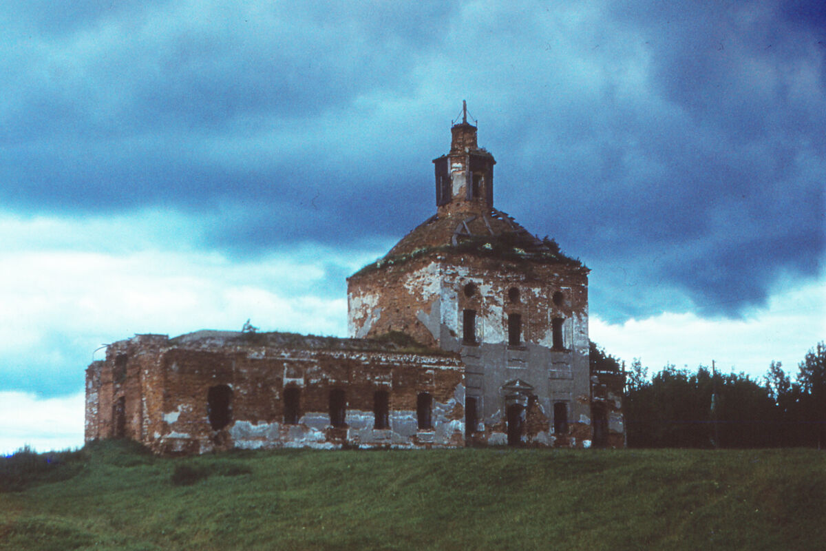 Церковь Космы и Дамиана, Кузьмадино (Юрьев-Польский район, Владимирская область). фасады