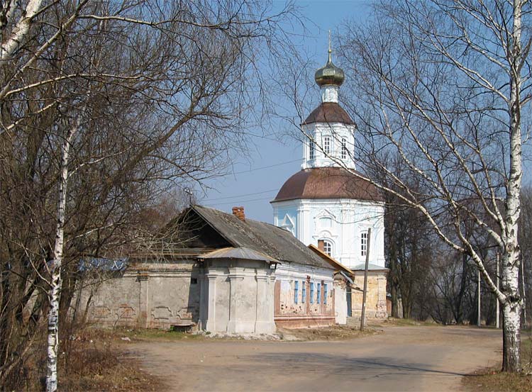Житенный Смоленский монастырь, Осташков (Осташковский городской округ, Тверская область). фасады, Вид на монастырь с юго-востока