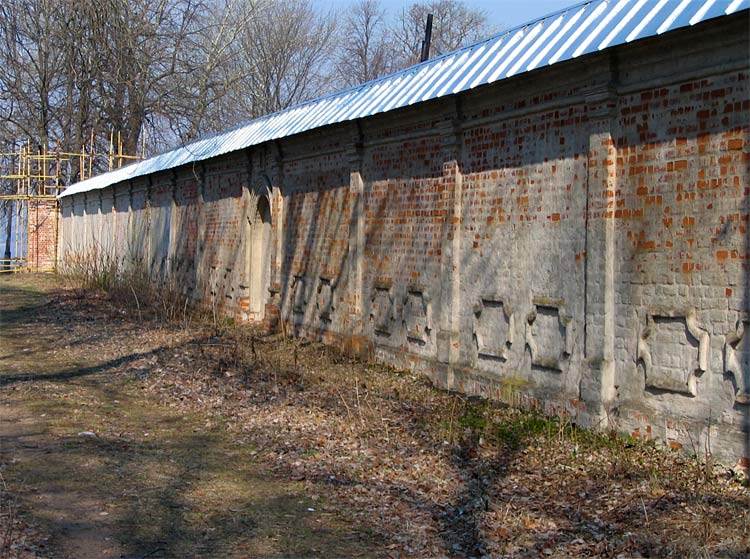 Житенный Смоленский монастырь, Осташков (Осташковский городской округ, Тверская область). фасады, Южная стена