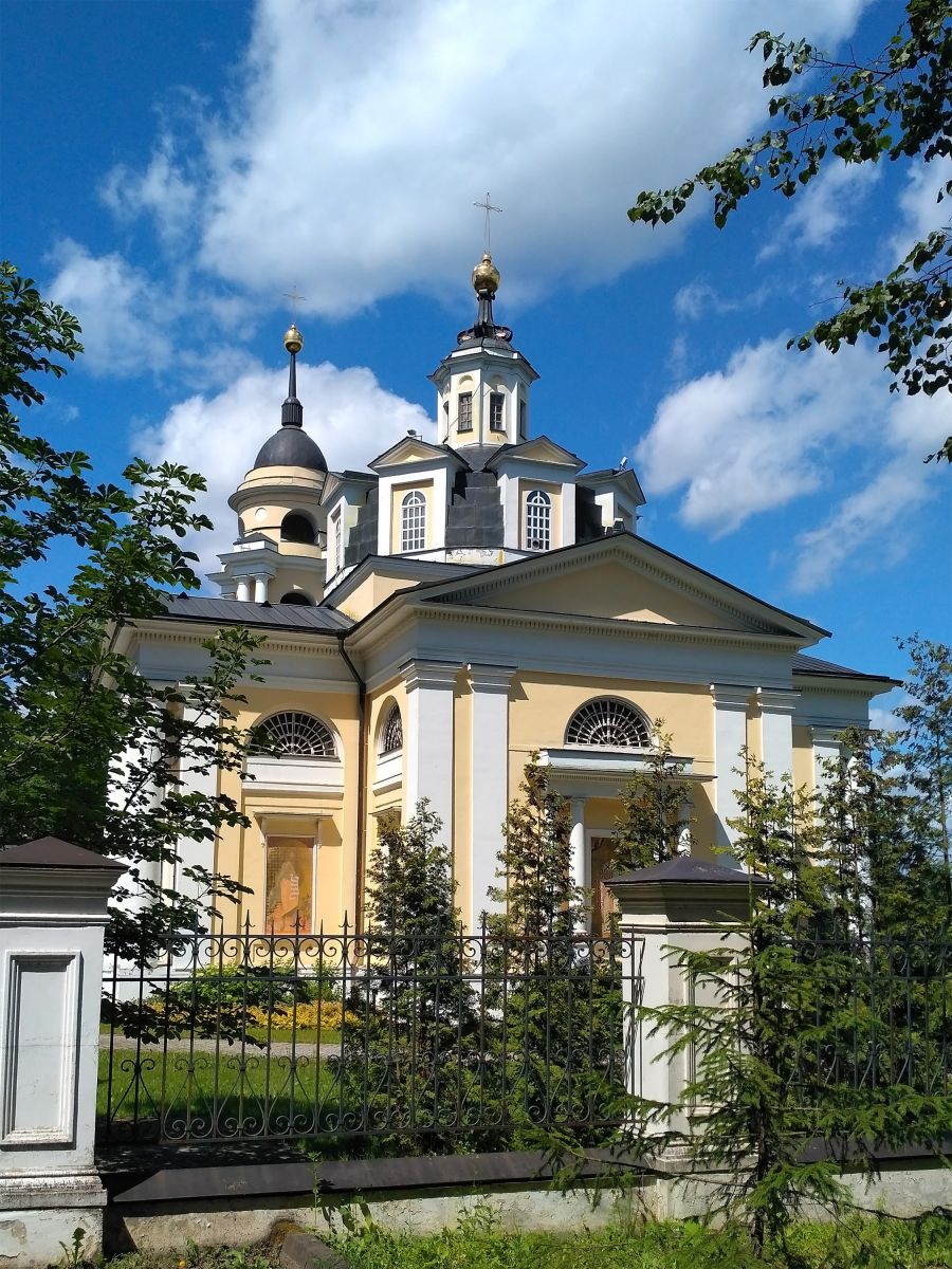 Церковь Николая Чудотворца, Николо-Прозорово (Мытищинский городской округ и гг. Долгопрудный, Лобня, Московская область). фасады, Юго-восточный фасад