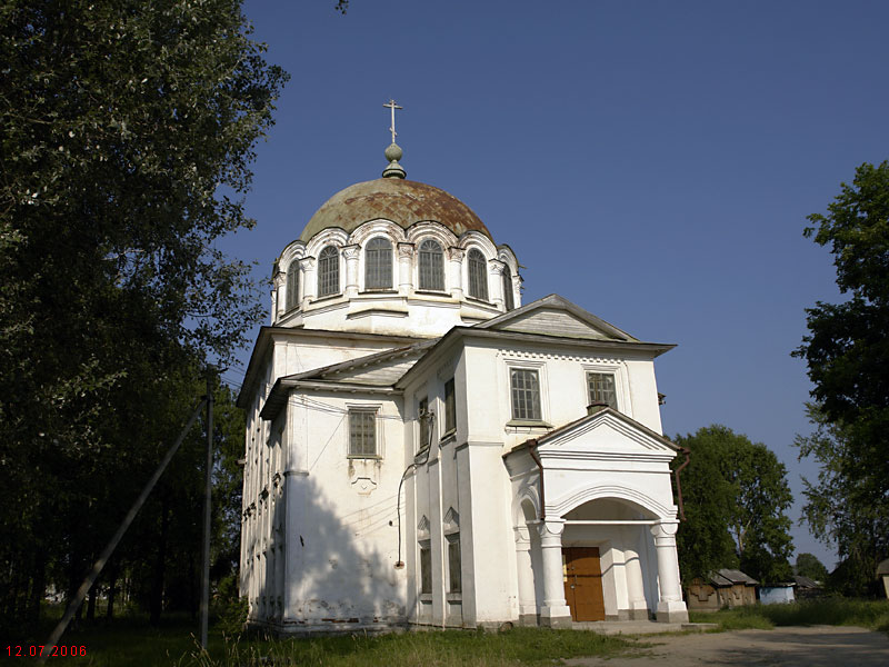 Церковь Троицы Живоначальной, Каргополь (Каргопольский район, Архангельская область). фасады