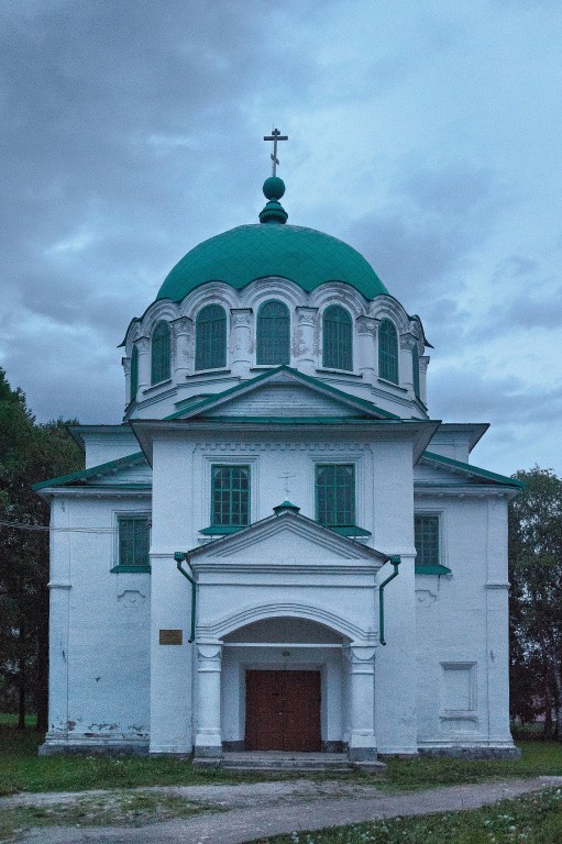 Церковь Троицы Живоначальной, Каргополь (Каргопольский район, Архангельская область). фасады
