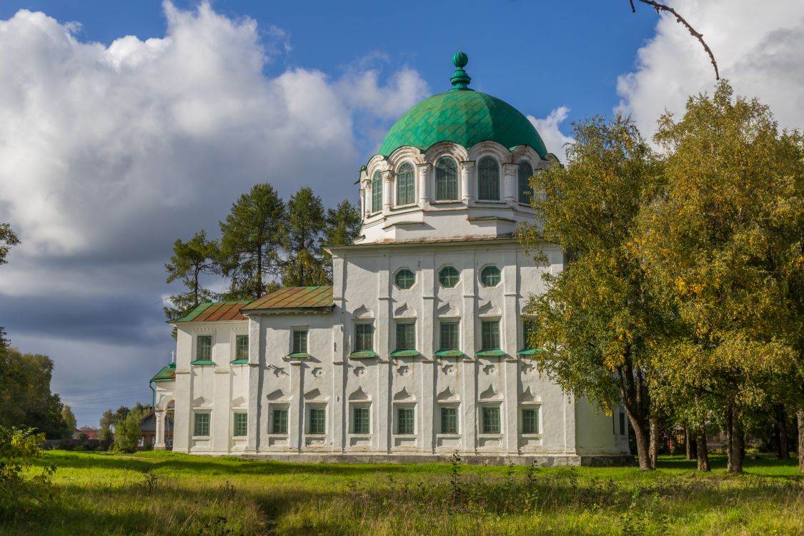 Церковь Троицы Живоначальной, Каргополь (Каргопольский район, Архангельская область). фасады, Вид с юга