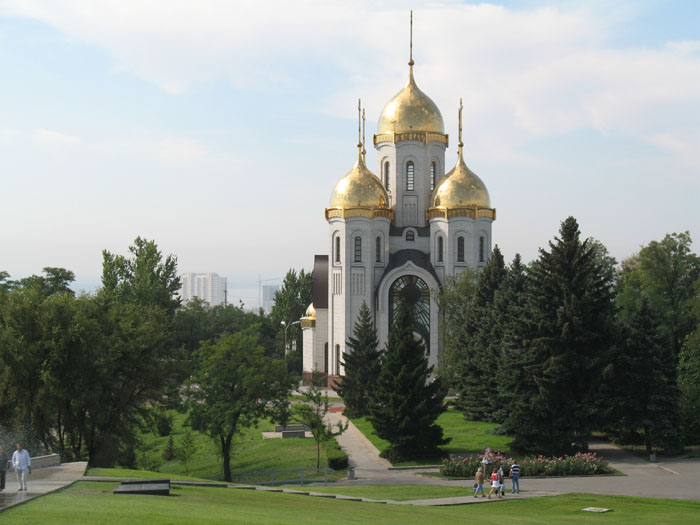 Волгоград. Церковь Всех Святых на Мамаевом кургане. фасады