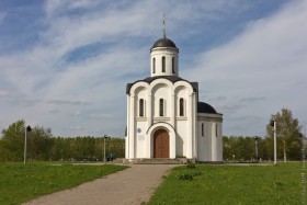 Тверь. Церковь Михаила Тверского на острове Памяти