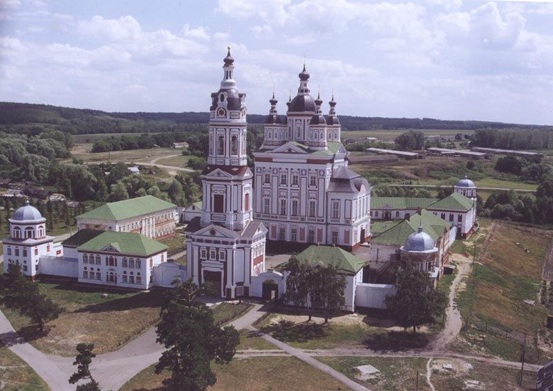 Сканово. Троице-Сканов женский монастырь. общий вид в ландшафте