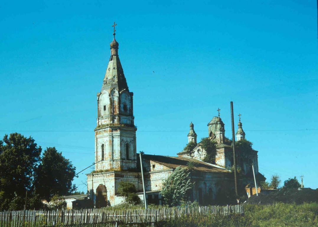 Церковь Воскресения Словущего, Раменье (Шаховской городской округ, Московская область). фасады