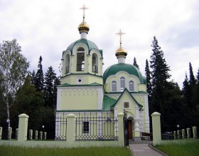 Ижевск. Церковь Царственных страстотерпцев на Северном кладбище
