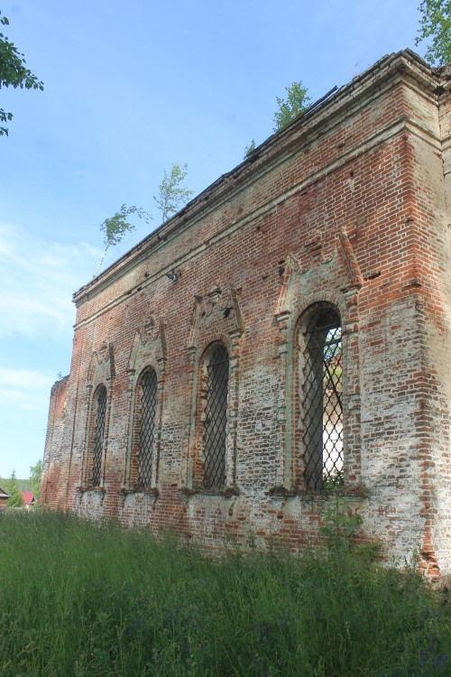 Церковь Троицы Живоначальной, Копки (Селтинский район, Республика Удмуртия). фасады