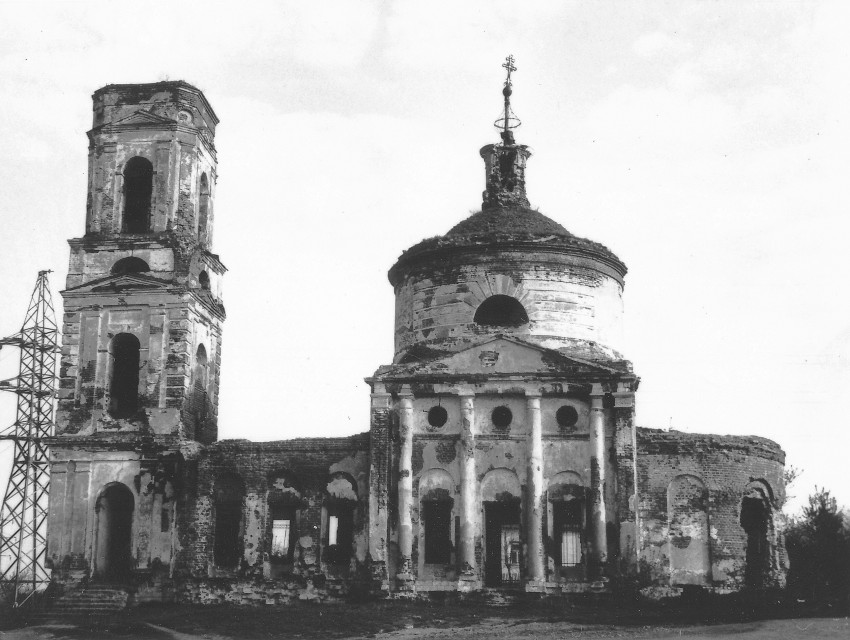 Ермолино. Церковь Николая Чудотворца в Русинове. фасады