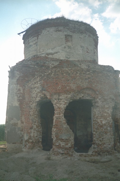 Церковь Николая Чудотворца в Русинове, Ермолино (Боровский район, Калужская область). фасады