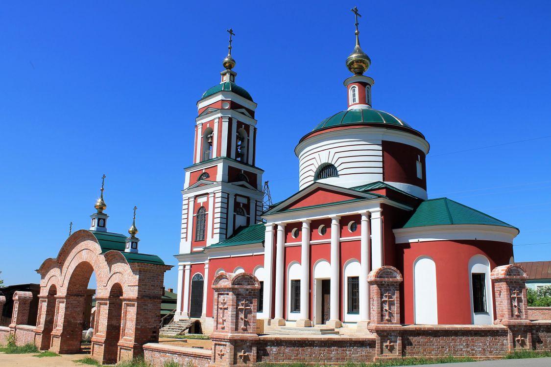 Церковь Николая Чудотворца в Русинове, Ермолино (Боровский район, Калужская область). фасады