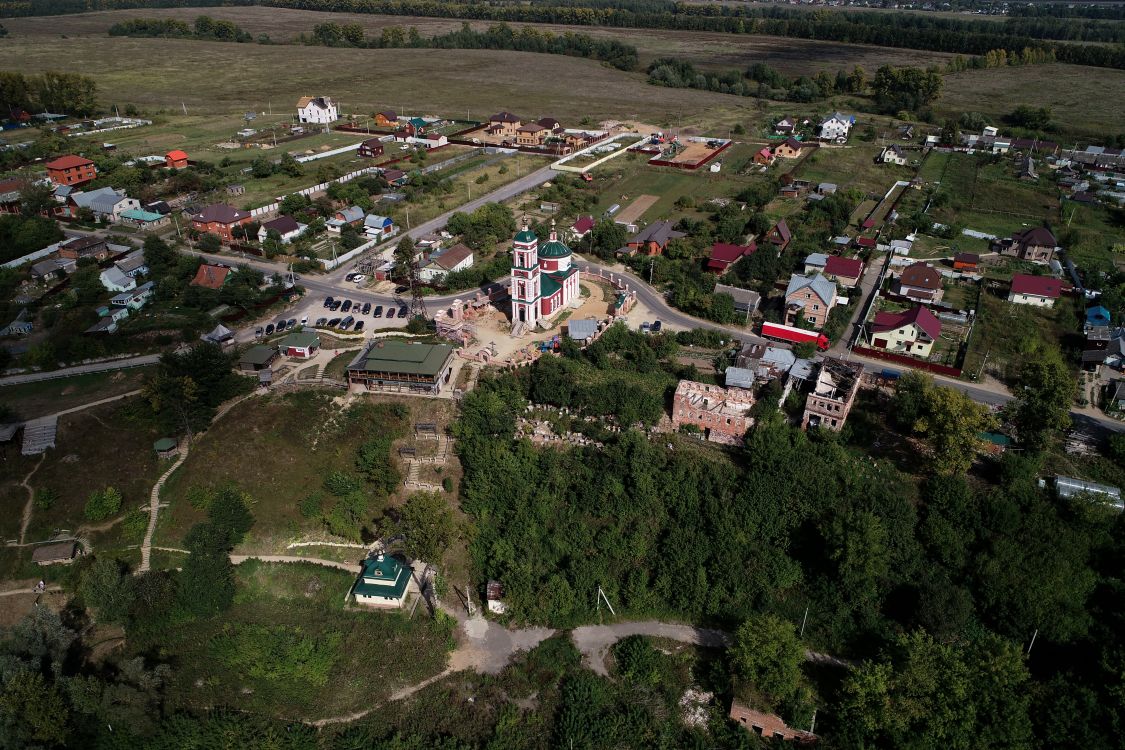 Ермолино. Церковь Николая Чудотворца в Русинове. общий вид в ландшафте, Вид с высоты птичьего полета