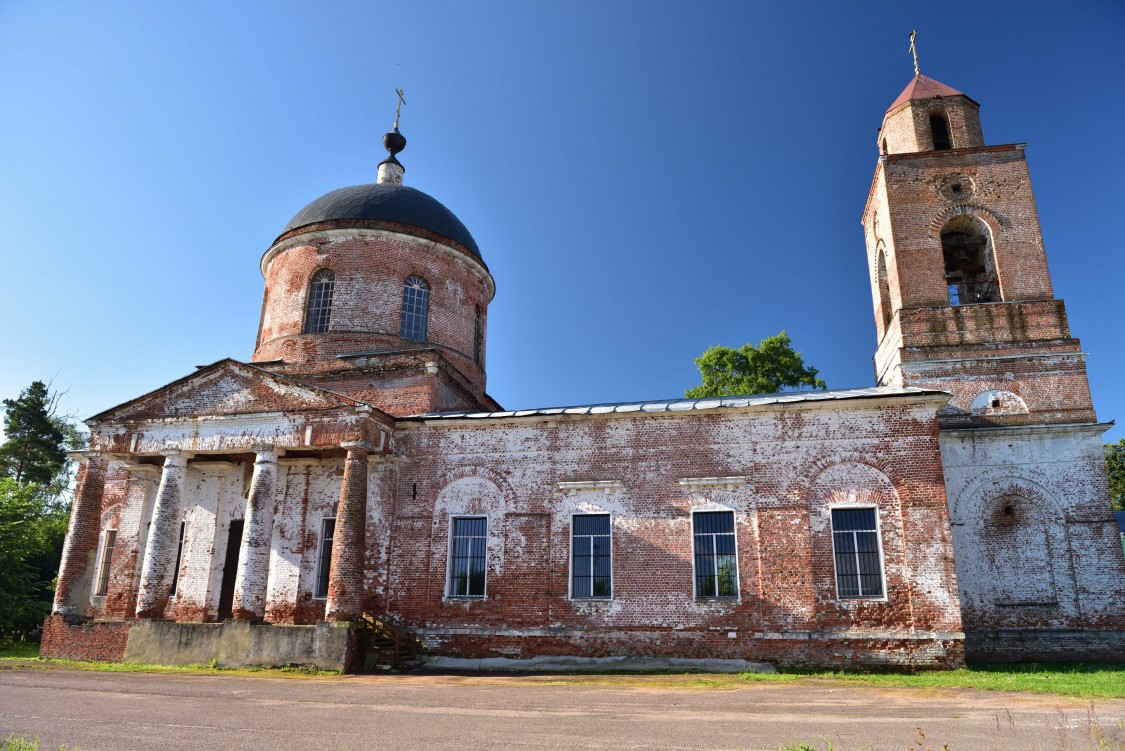 Знаменская. Церковь иконы Божией Матери 