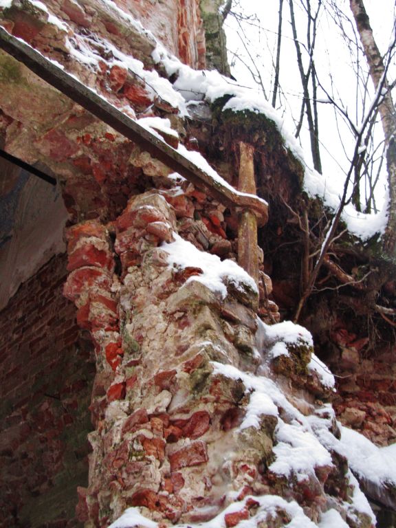 Удино. Церковь Покрова Пресвятой Богородицы. архитектурные детали