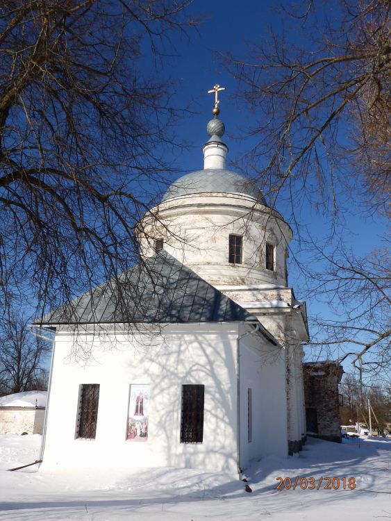 Ивановское. Церковь иконы Божией Матери 