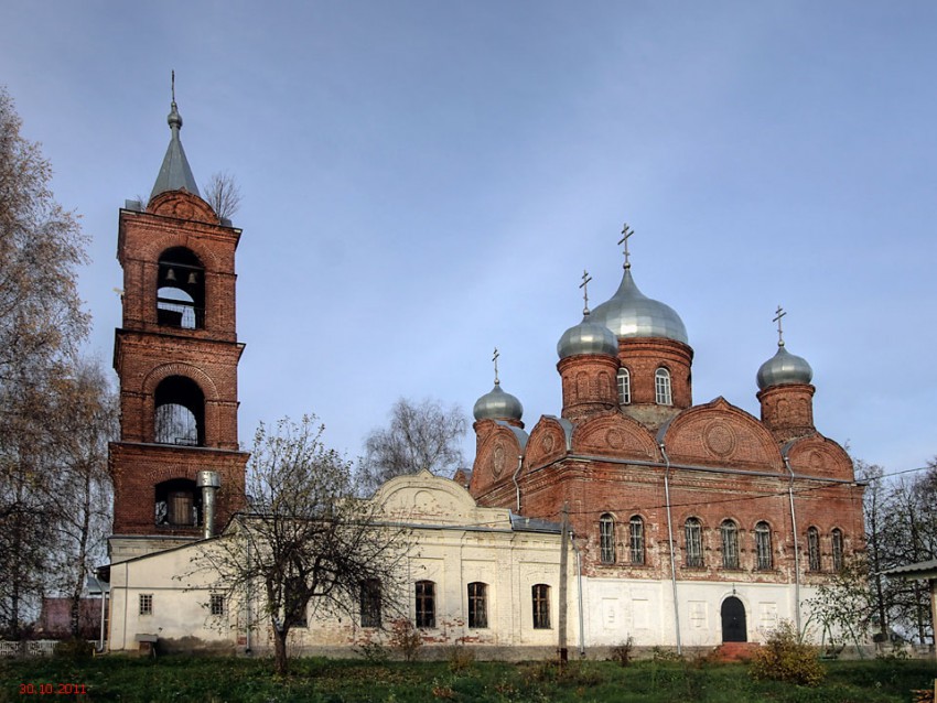 Церковь Троицы Живоначальной, Внуково (Дмитровский городской округ, Московская область). фасады