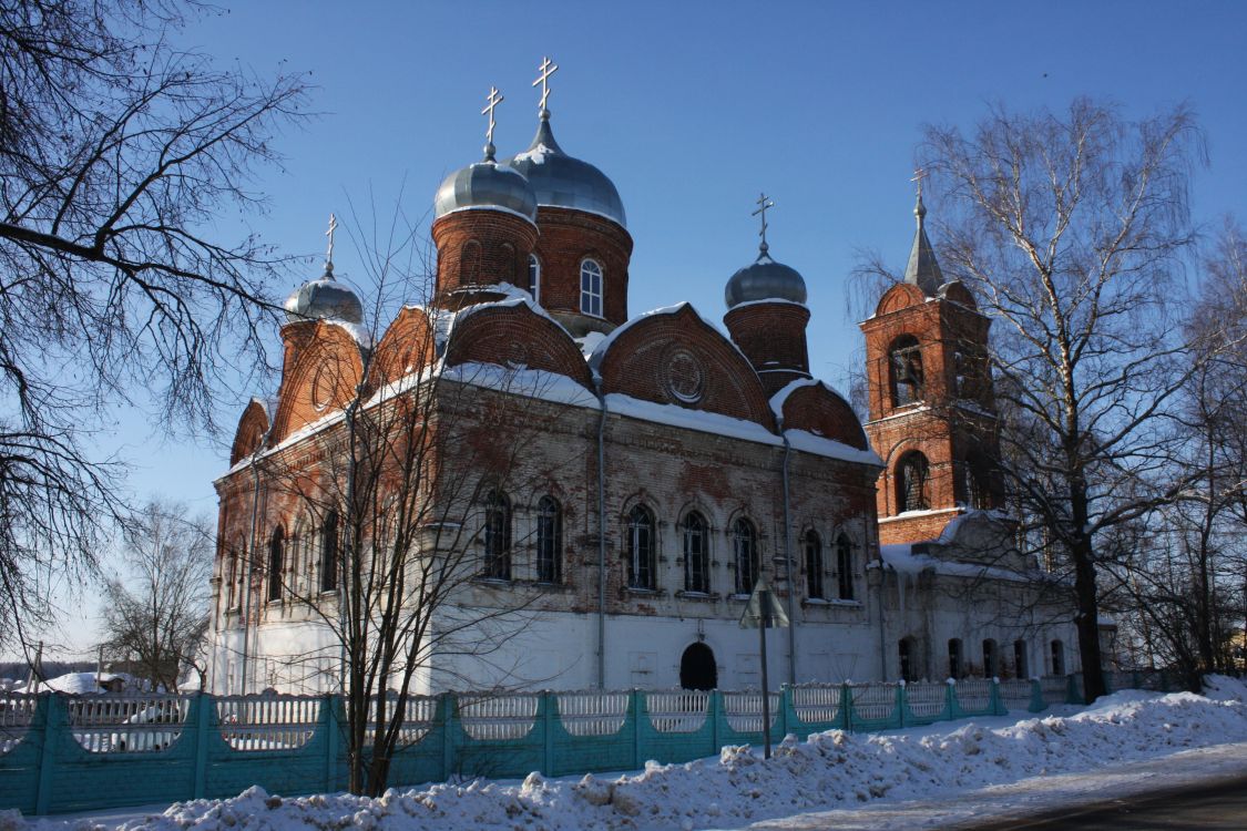 Церковь Троицы Живоначальной, Внуково (Дмитровский городской округ, Московская область). фасады