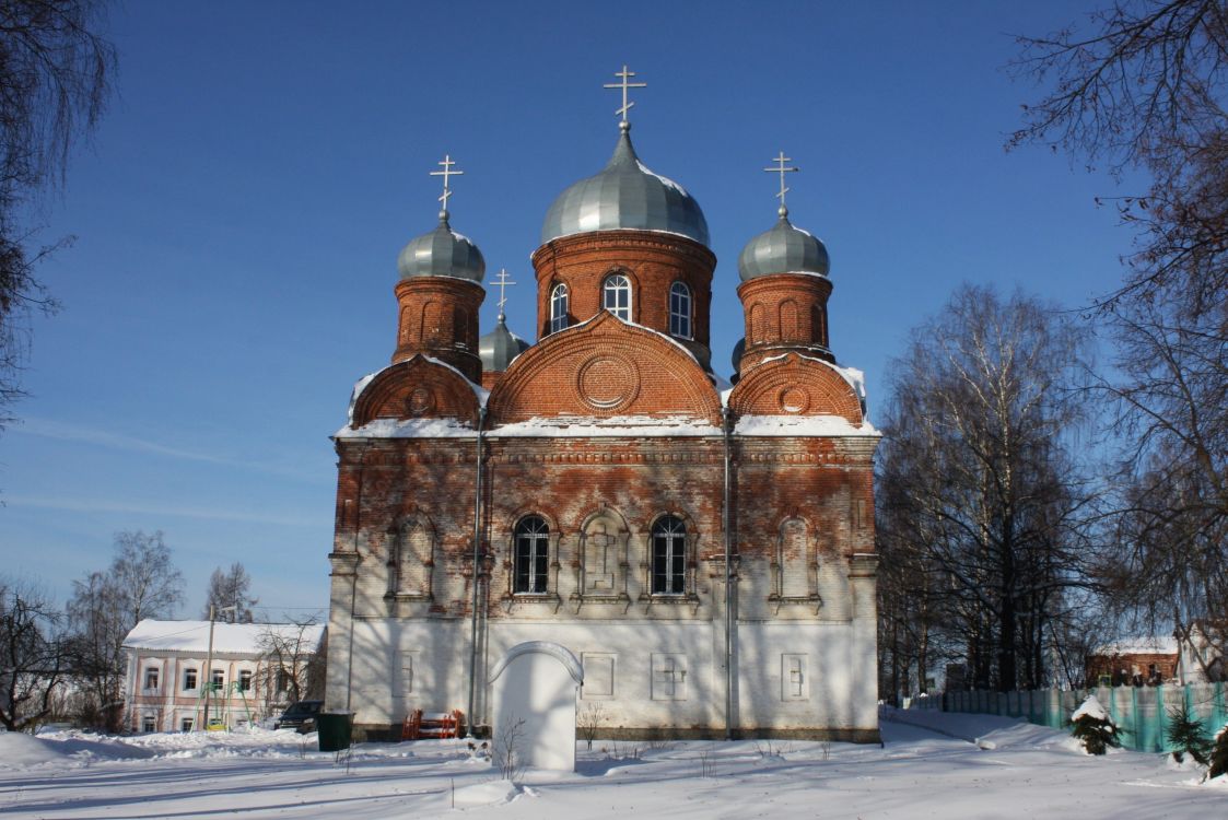 Церковь Троицы Живоначальной, Внуково (Дмитровский городской округ, Московская область). фасады