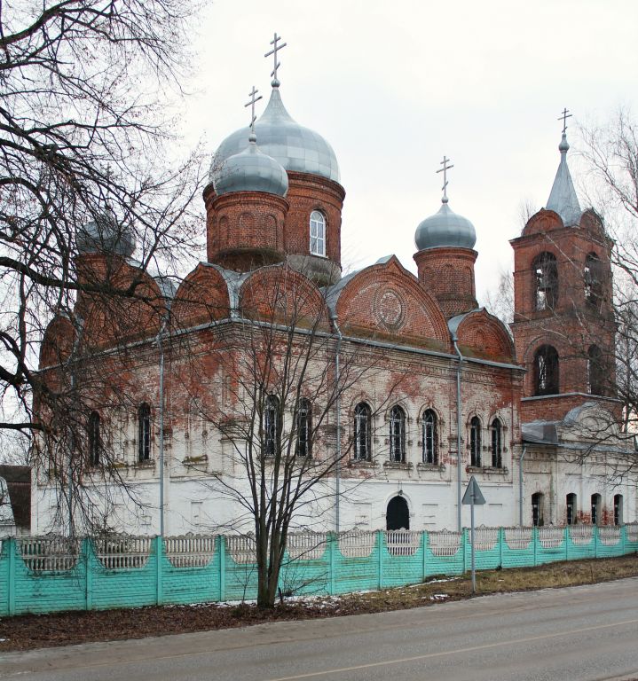 Церковь Троицы Живоначальной, Внуково (Дмитровский городской округ, Московская область). фасады