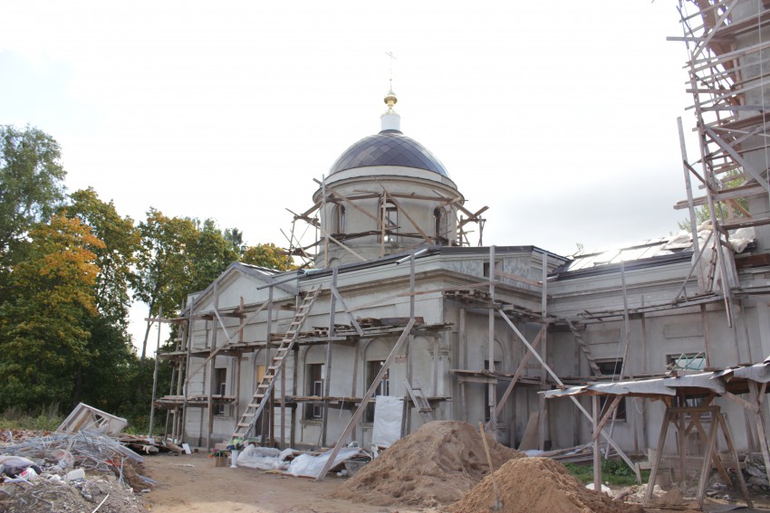 Гульнево. Церковь Рождества Пресвятой Богородицы. документальные фотографии