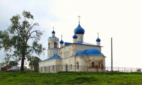 Большелучинское. Церковь Рождества Пресвятой Богородицы