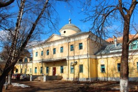 Калуга. Церковь Александра Невского при бывших Хлюстинских богоугодных заведениях