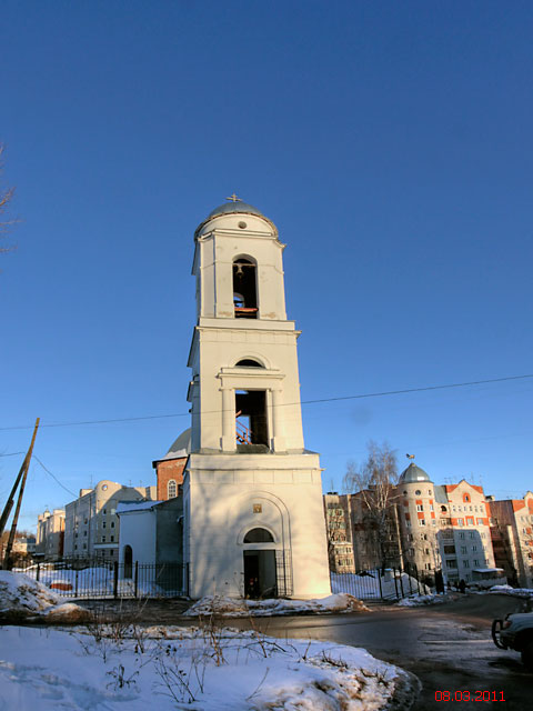 Калуга. Церковь Рождества Христова на Кожевниках. фасады
