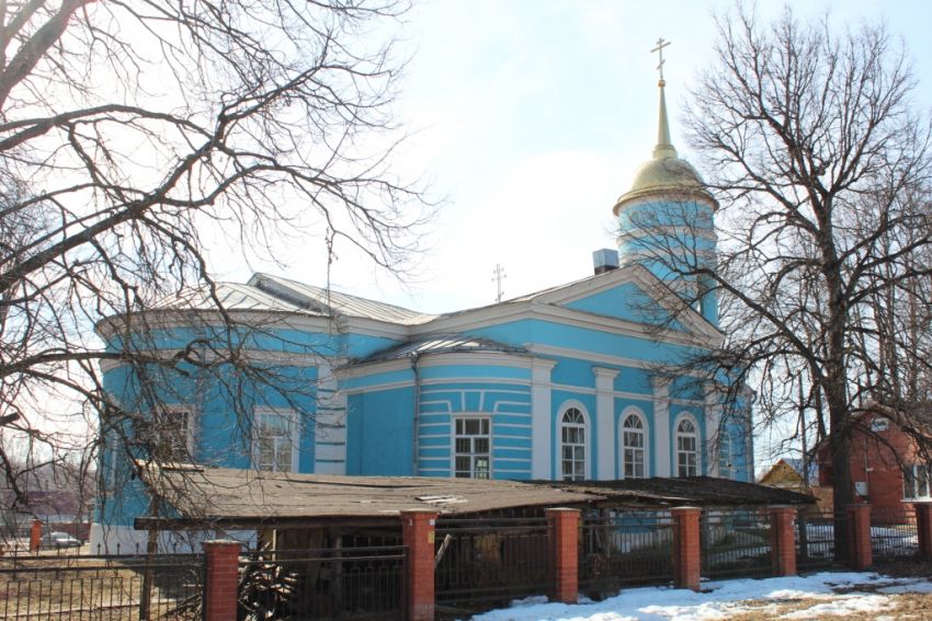 Церковь Казанской иконы Божией Матери, Медынь (Медынский район, Калужская область). общий вид в ландшафте, Вид с северо-востока
