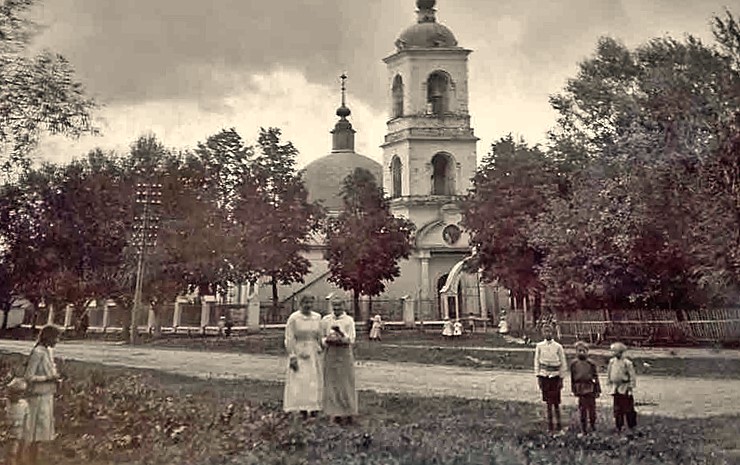 Дореволюционное фото Гребневского храма. Приблизительная датировка: 1900-1918 гг., архивная фотография. Церковь Гребневской иконы Божией Матери, Одинцово (Одинцовский городской округ и ЗАТО Власиха, Краснознаменск, Московская область)