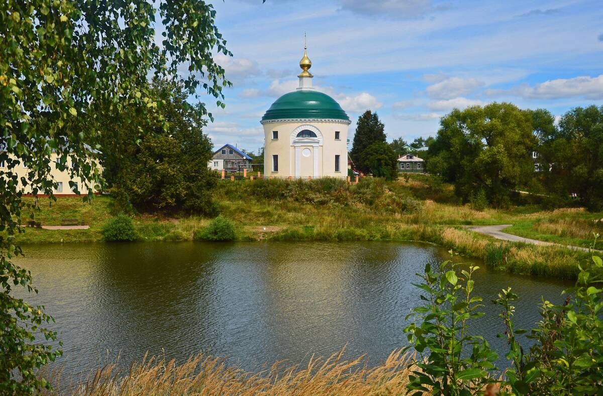 Церковь Рождества Христова, Рождествено (Собинский район, Владимирская область). общий вид в ландшафте