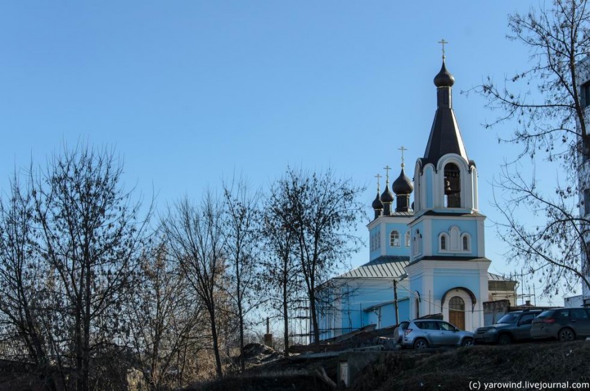 Церковь Казанской иконы Божией Матери, Павловский Посад (Павлово-Посадский городской округ и г. Электрогорск, Московская область). общий вид в ландшафте