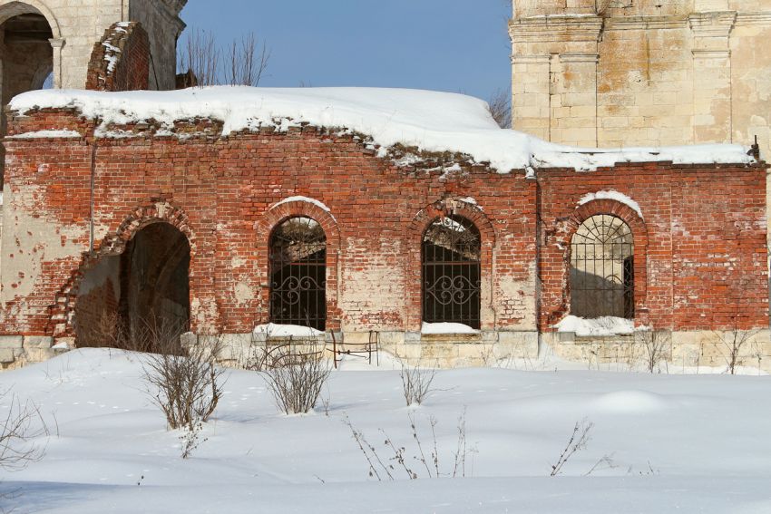 Холохольня. Церковь Спаса Преображения. архитектурные детали, Южный придел трапезной