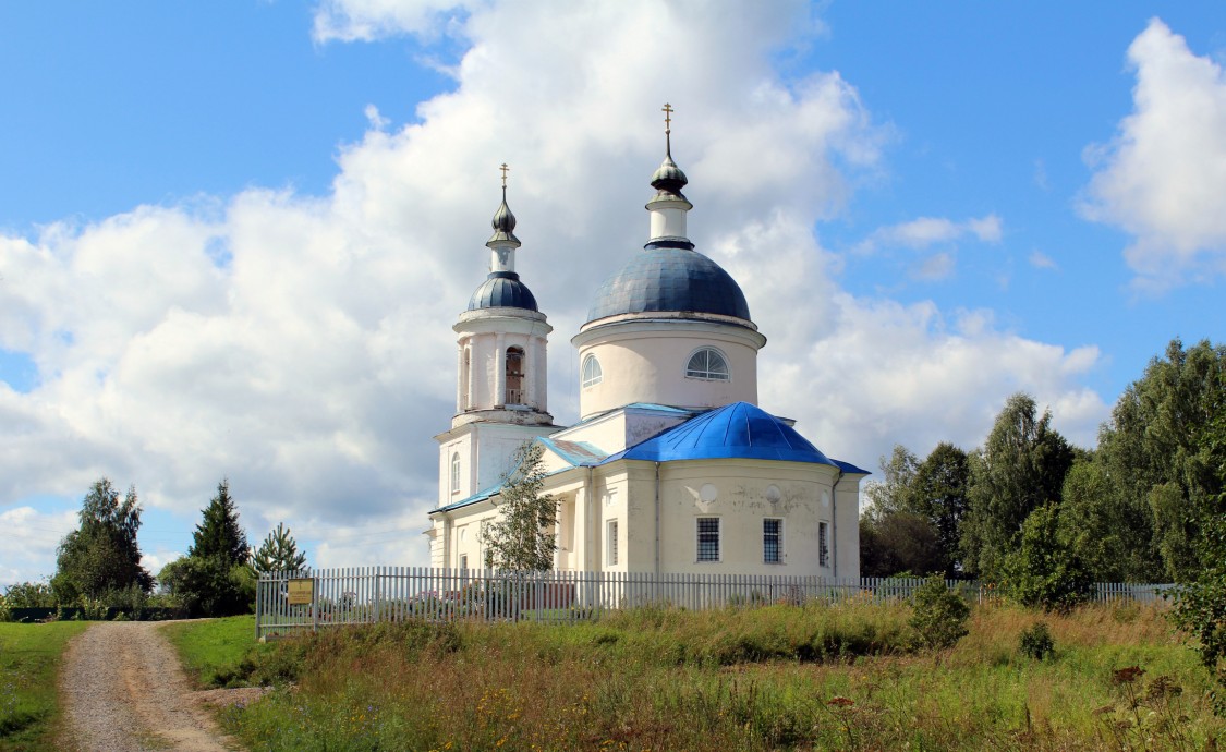 Завалино. Церковь Казанской иконы Божией Матери. фасады