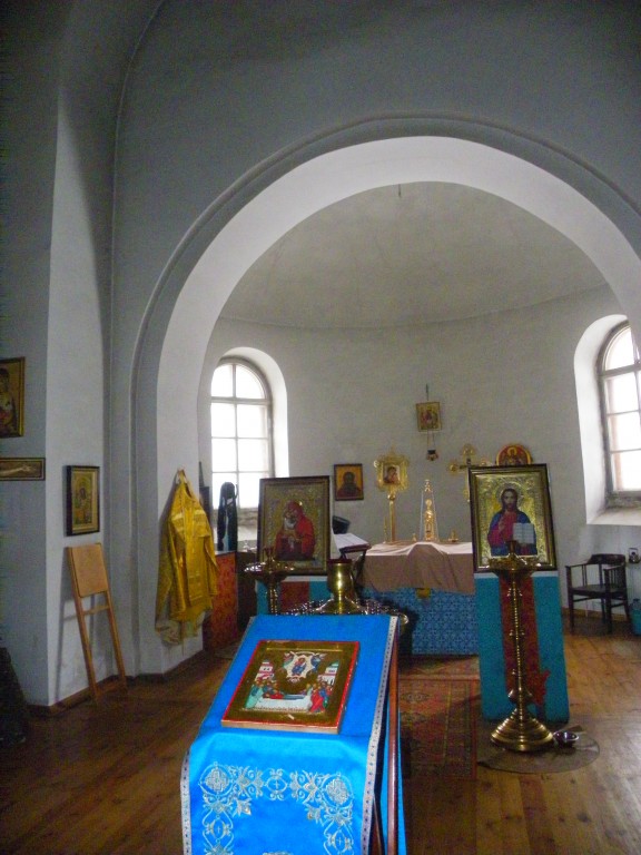 Церковь Успения Пресвятой Богородицы, Заручье (Сланцевский район, Ленинградская область). интерьер и убранство