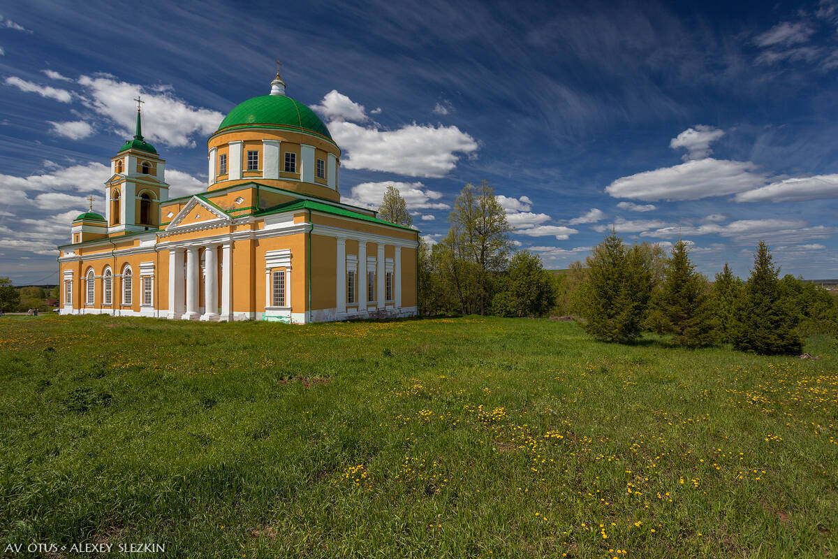 Церковь Преображения Господня, Мазунино (Сарапульский район и г. Сарапул, Республика Удмуртия). общий вид в ландшафте