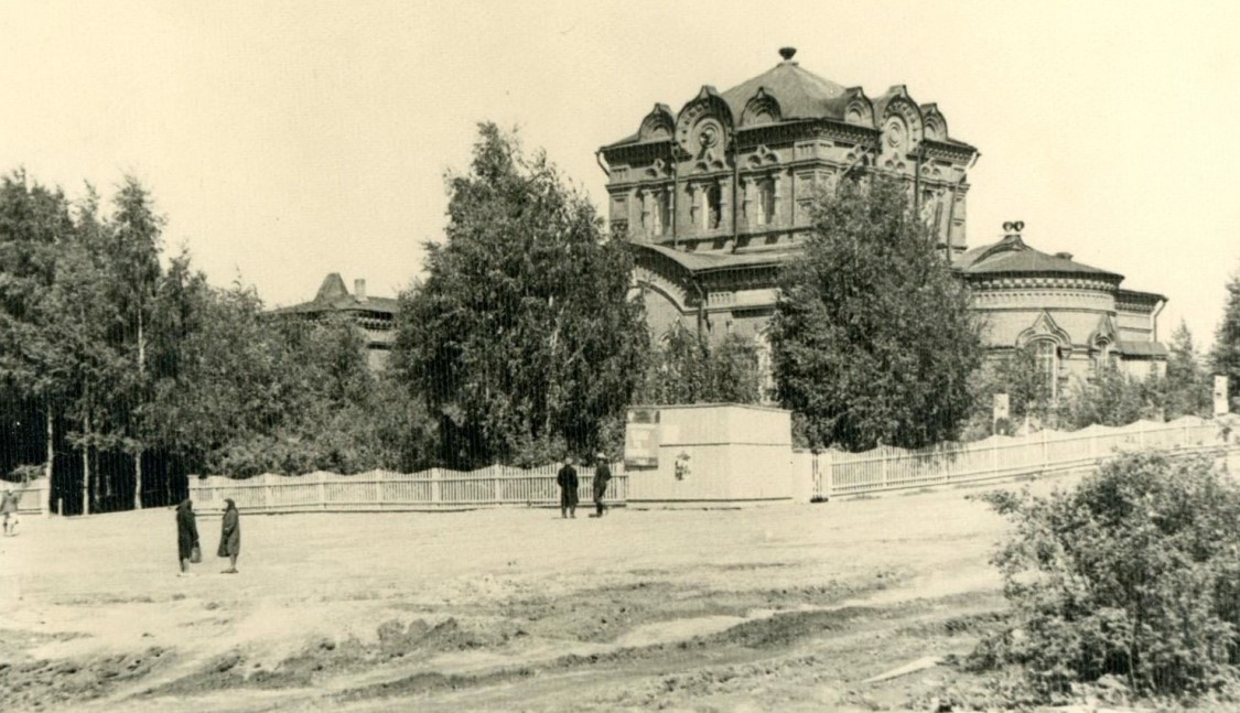 Игра. Церковь Иоанна Богослова. архивная фотография, Церковь в советское время.Фото со страницы сообщества: https://vk.com/wall-77057653?offset=240&own=1 