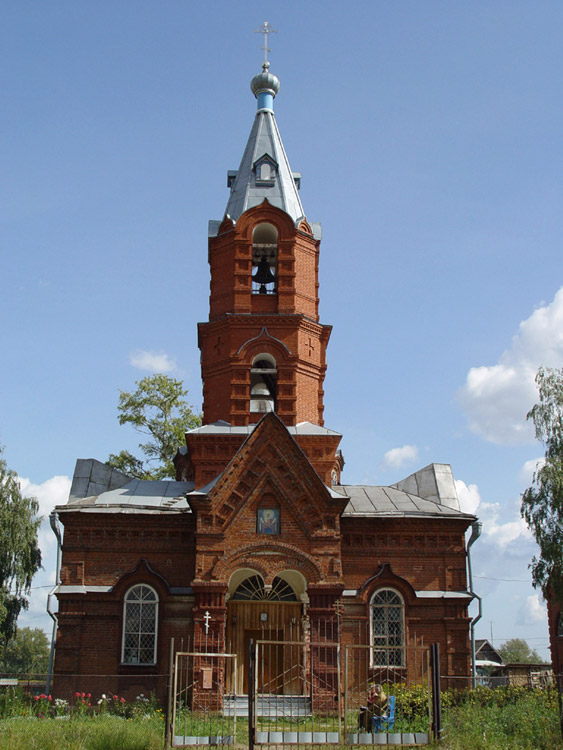 Июльское. Церковь Покрова Пресвятой Богородицы. фасады