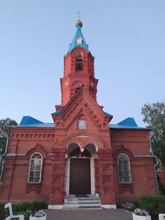 Церковь Покрова Пресвятой Богородицы, Июльское (Воткинский район и г. Воткинск, Республика Удмуртия). фасады