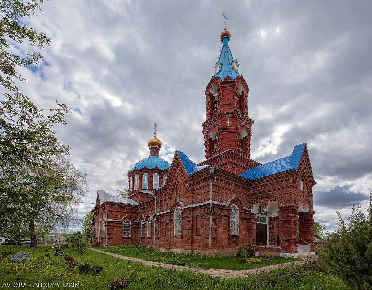 Церковь Покрова Пресвятой Богородицы, Июльское (Воткинский район и г. Воткинск, Республика Удмуртия). фасады
