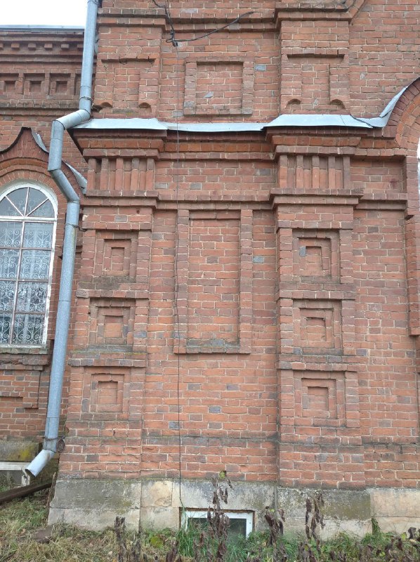 Церковь Покрова Пресвятой Богородицы, Июльское (Воткинский район и г. Воткинск, Республика Удмуртия). архитектурные детали