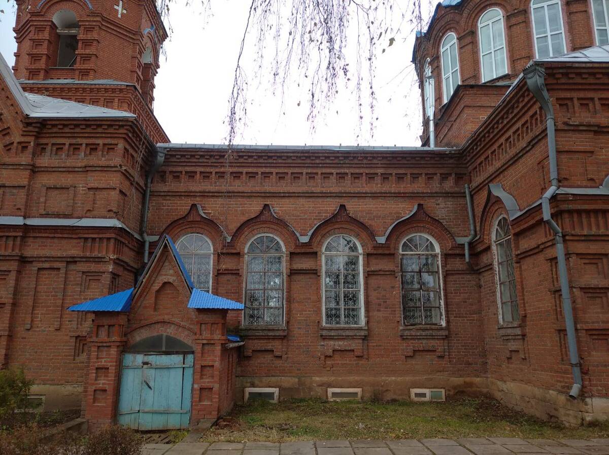 Церковь Покрова Пресвятой Богородицы, Июльское (Воткинский район и г. Воткинск, Республика Удмуртия). архитектурные детали