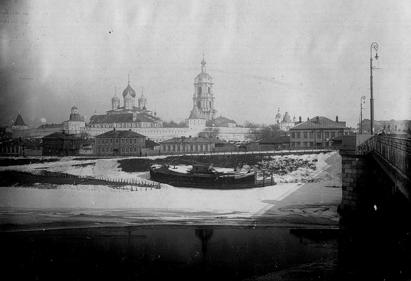 Новоспасский монастырь, Таганский (Центральный административный округ (ЦАО), г. Москва). архивная фотография, Фото с сайта http://sontucio.livejournal.com/330376.html
