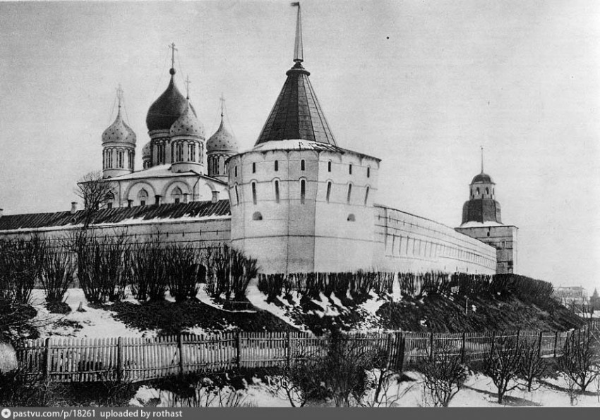 Новоспасский монастырь, Таганский (Центральный административный округ (ЦАО), г. Москва). архивная фотография, Фото с сайта pastvu.ru  Фото 1924-25 гг.