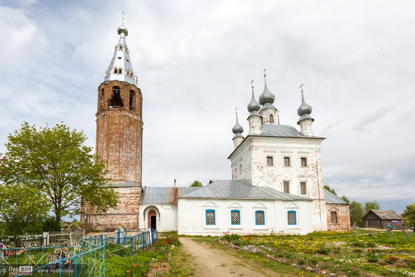 Церковь Иоанна Богослова, Дружба (Судиславский район, Костромская область). фасады