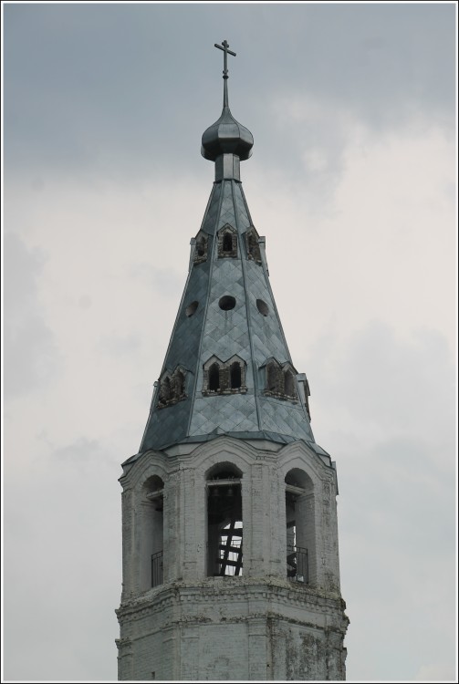 Церковь Иоанна Богослова, Дружба (Судиславский район, Костромская область). архитектурные детали