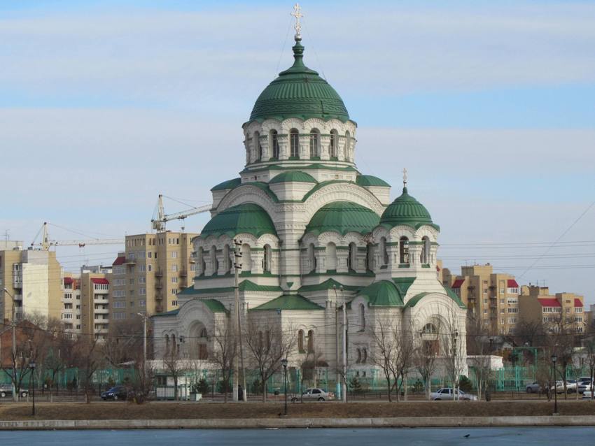 Астрахань. Собор Владимира равноапостольного. фасады, вид с северо-запада