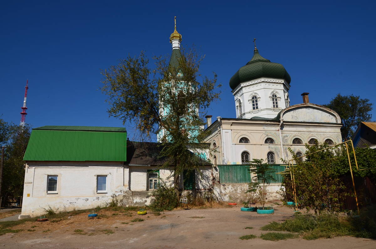 Церковь Покрова Пресвятой Богородицы (старообрядческая), Астрахань (Астрахань, город, Астраханская область). фасады